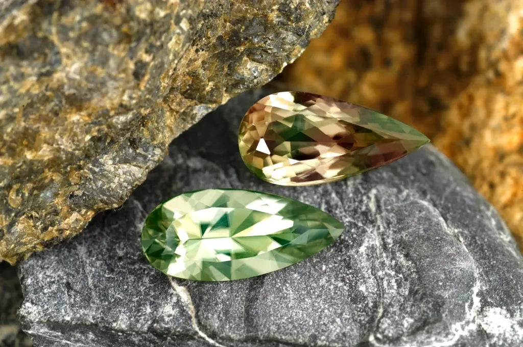 Sultanita: la piedra mágica que cambia de color | Gemología