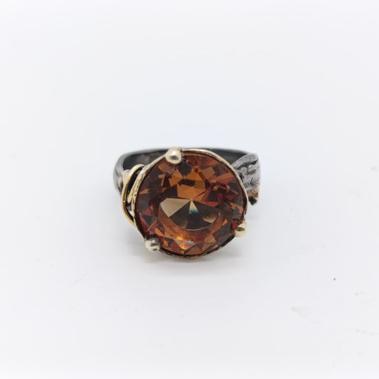 Anillo Sultanita Redondo Tres Garras