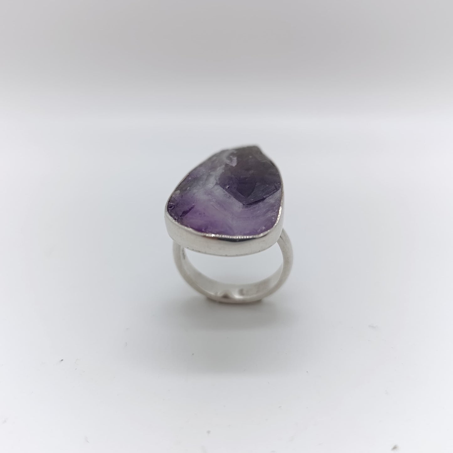 Anillo Artesanal en Plata 925 con Amatista Agatizada