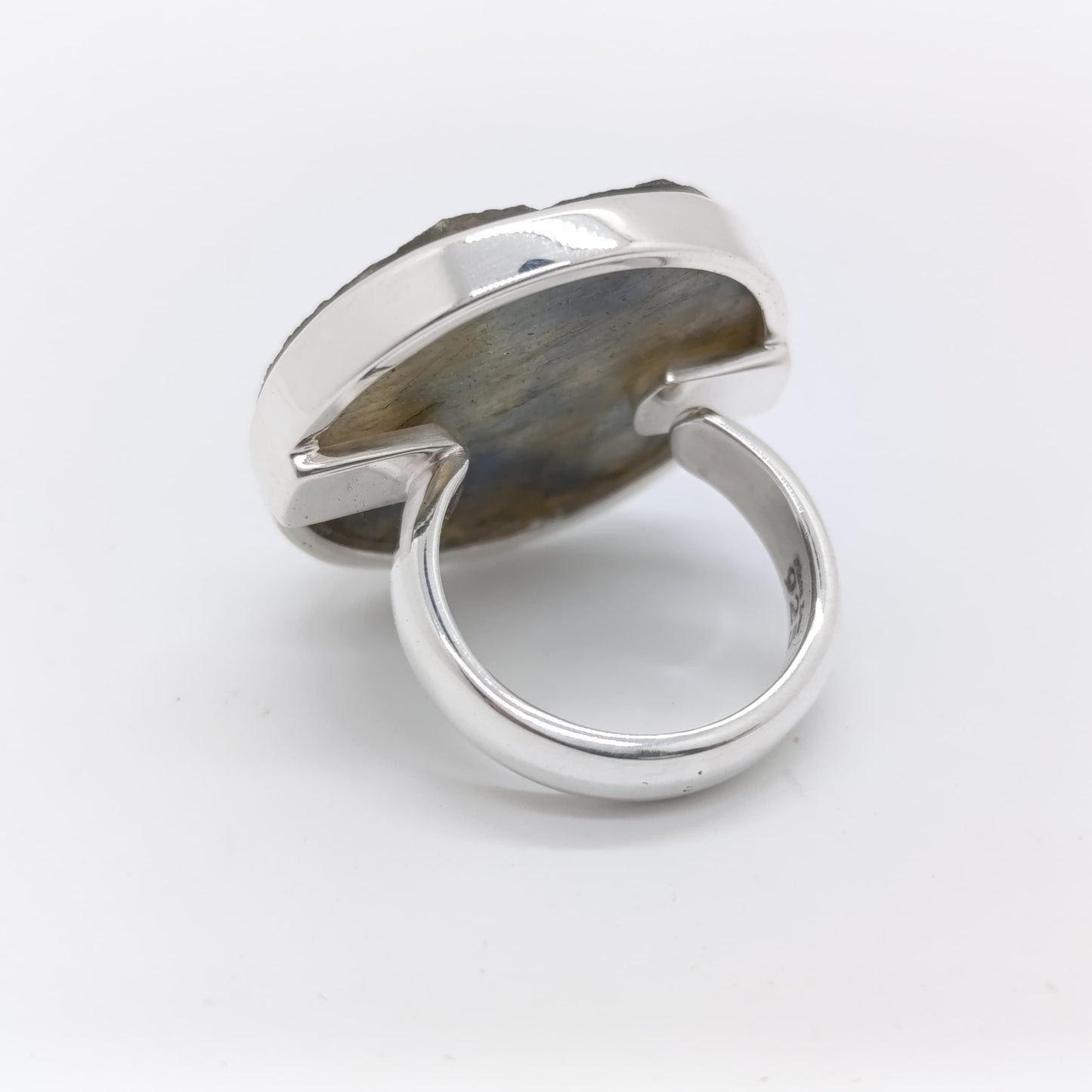 Anillo Labradorita Espectrolita en Bruto Hecho a Mano