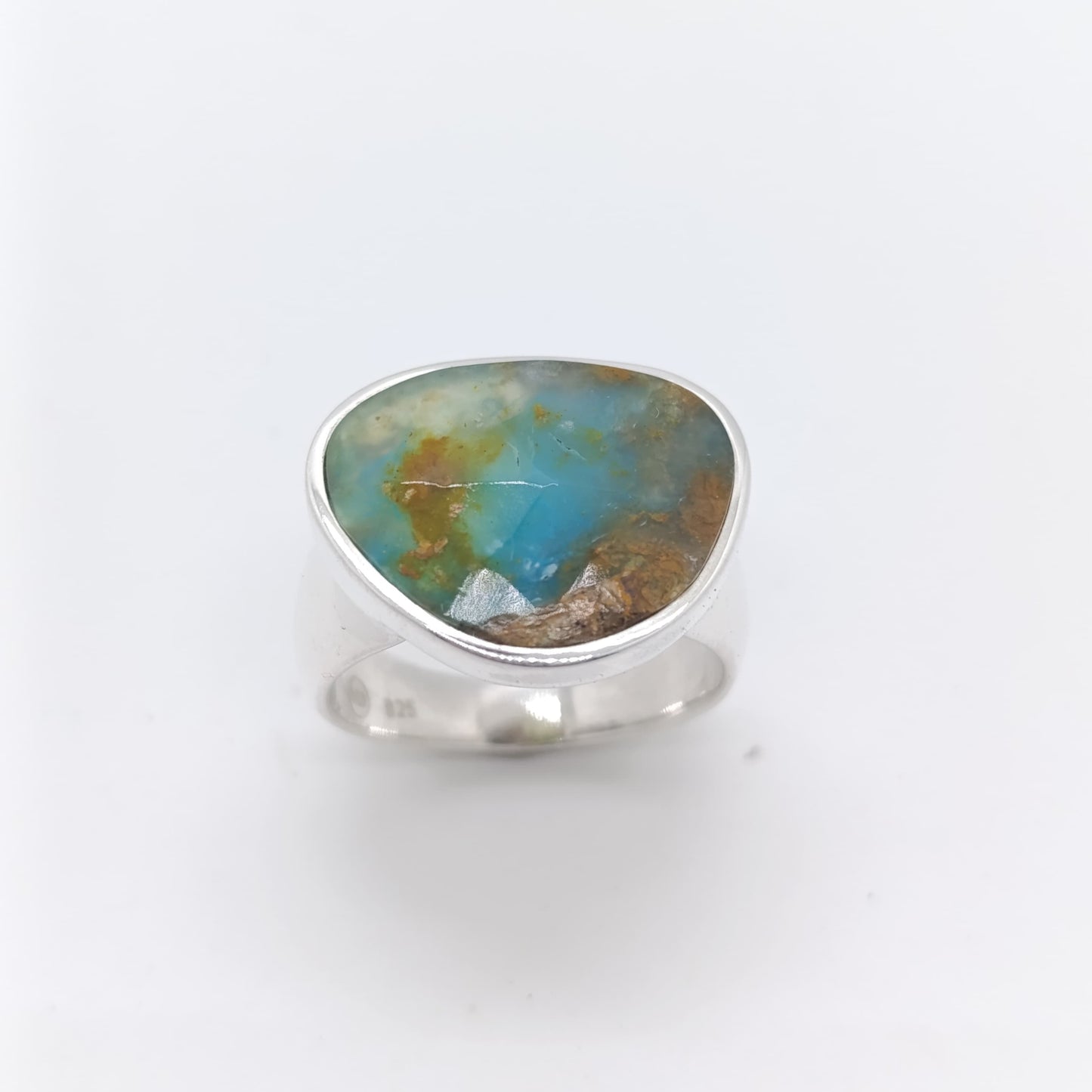 Anillo Ópalo Peruano Hecho a Mano Calidad AAA Plata 925