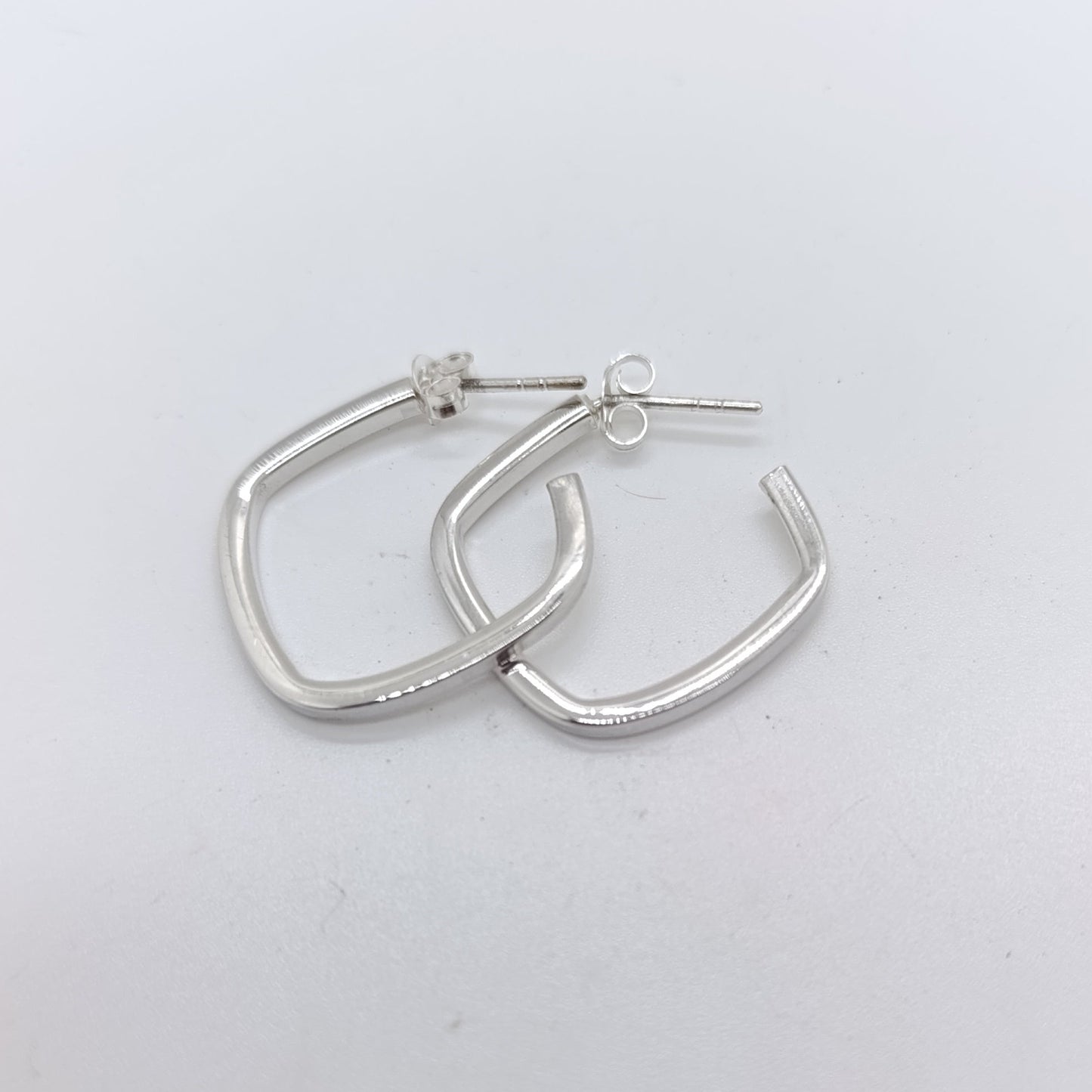 Pendiente Aro Cuadrado Plata 925