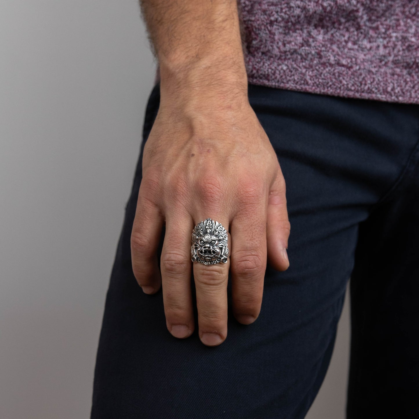 IC: ANILLO PLATA HAKA DIOS MACIZO