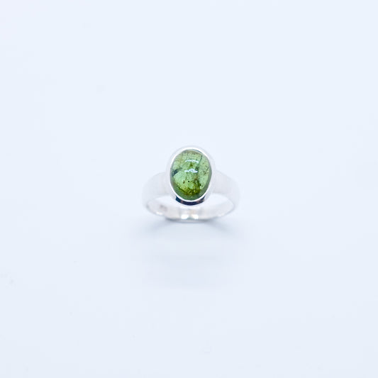 Anillo KoiNoYokan Turmalina Verde Plata 930 Fairmined