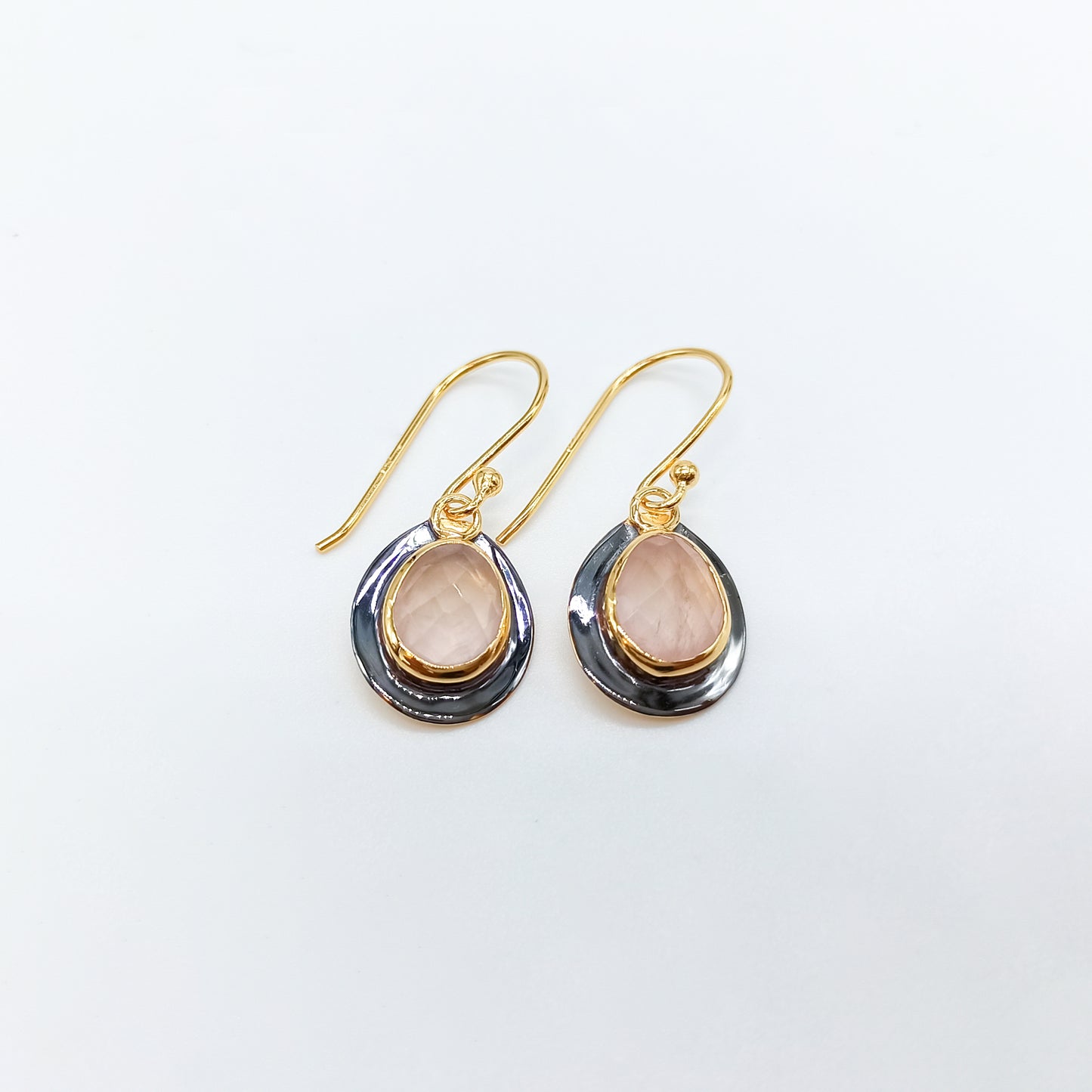 Pendiente Somme Labradorita y Cuarzo Rosa Plata 925 Baño Oro 18k