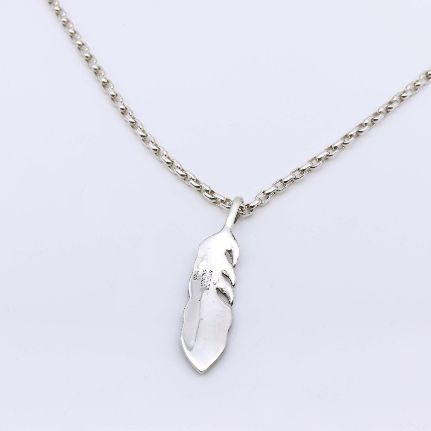 Colgante Pluma L - Plata Luz