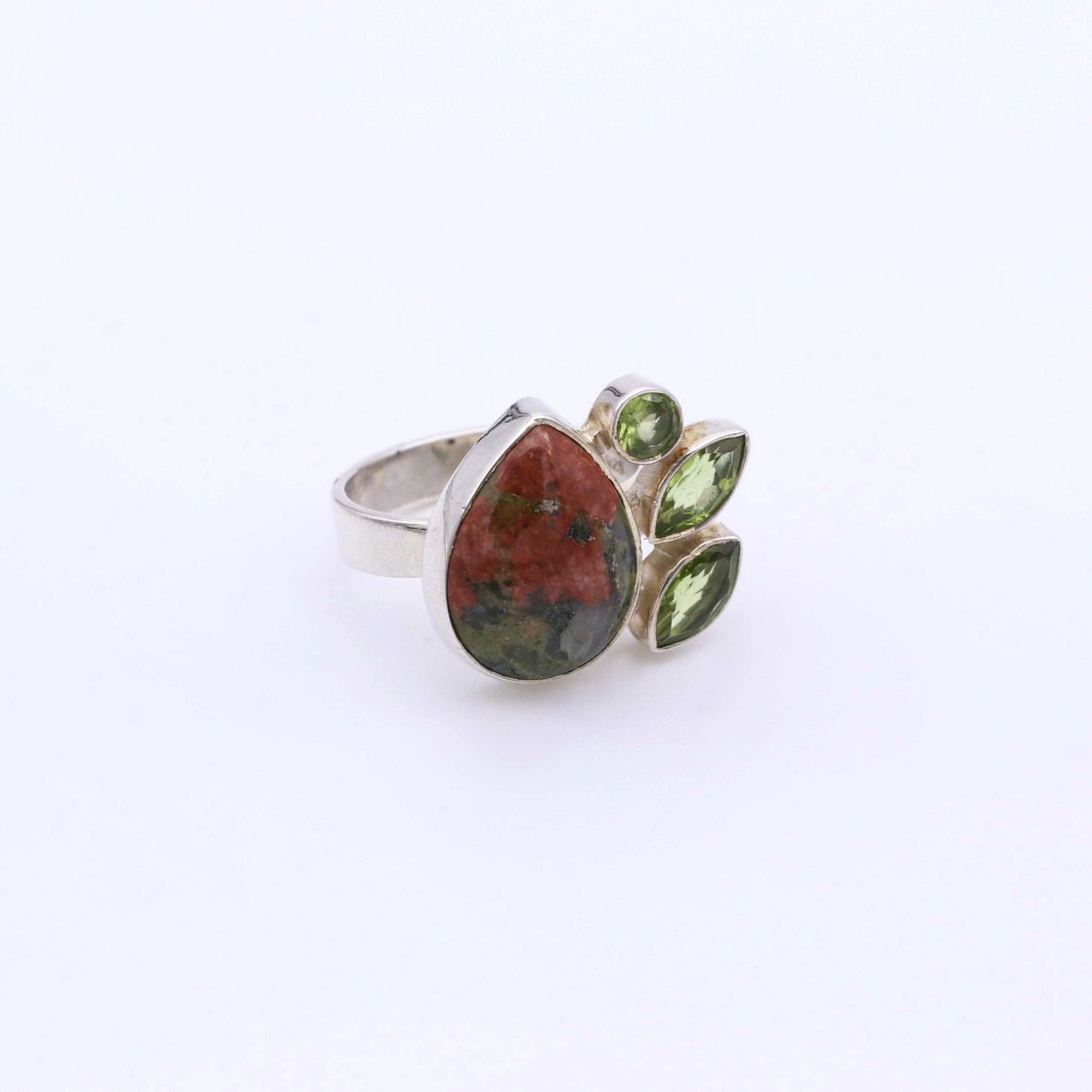 IC: ANILLO PLATA UNAKITA OLIVINA 4