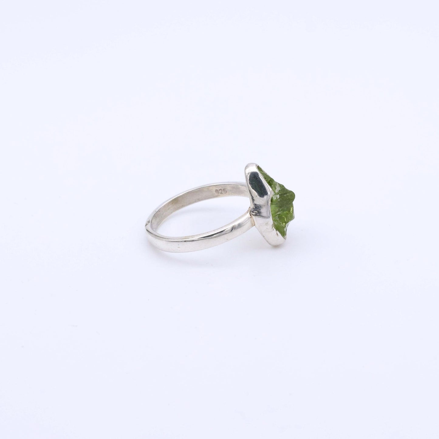IC: ANILLO PLATA OLIVINA ROTE NATURAL