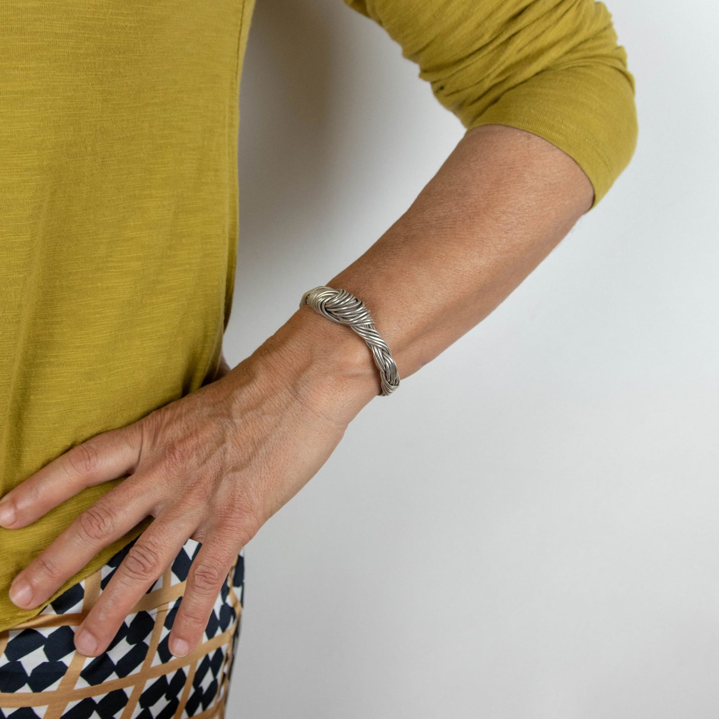 Pulsera Nudo - Plata Luz