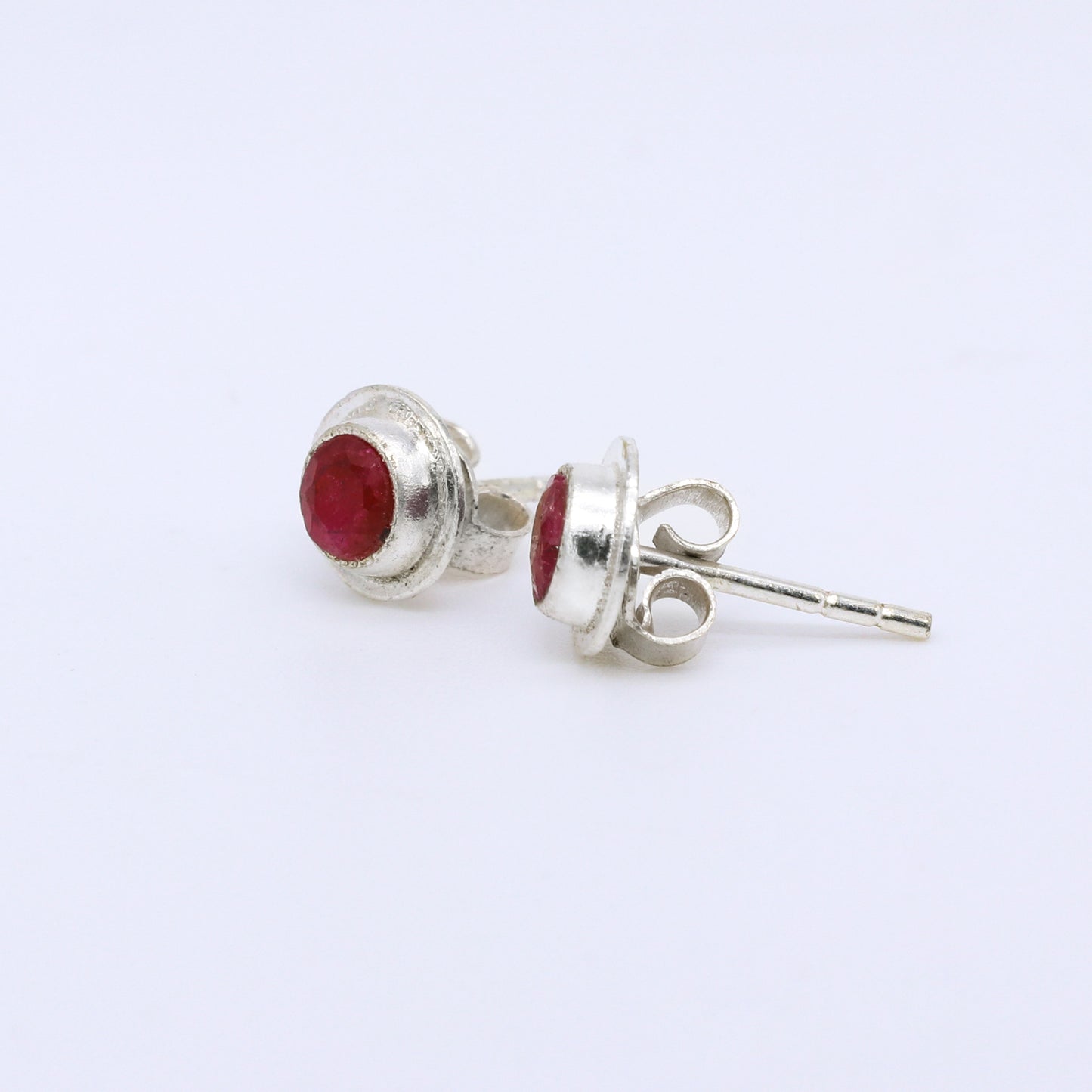 IC: PENDIENTE PLATA RUBI 02