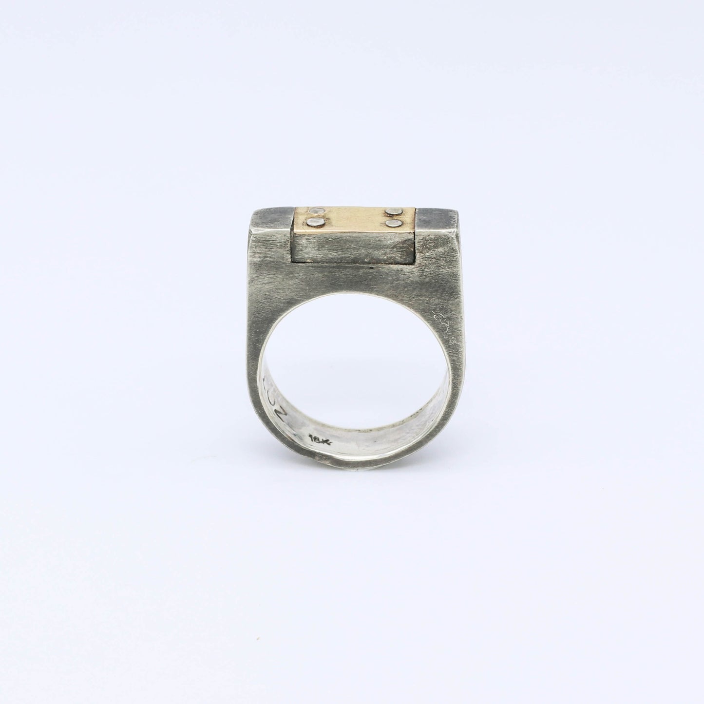 Anillo Gold