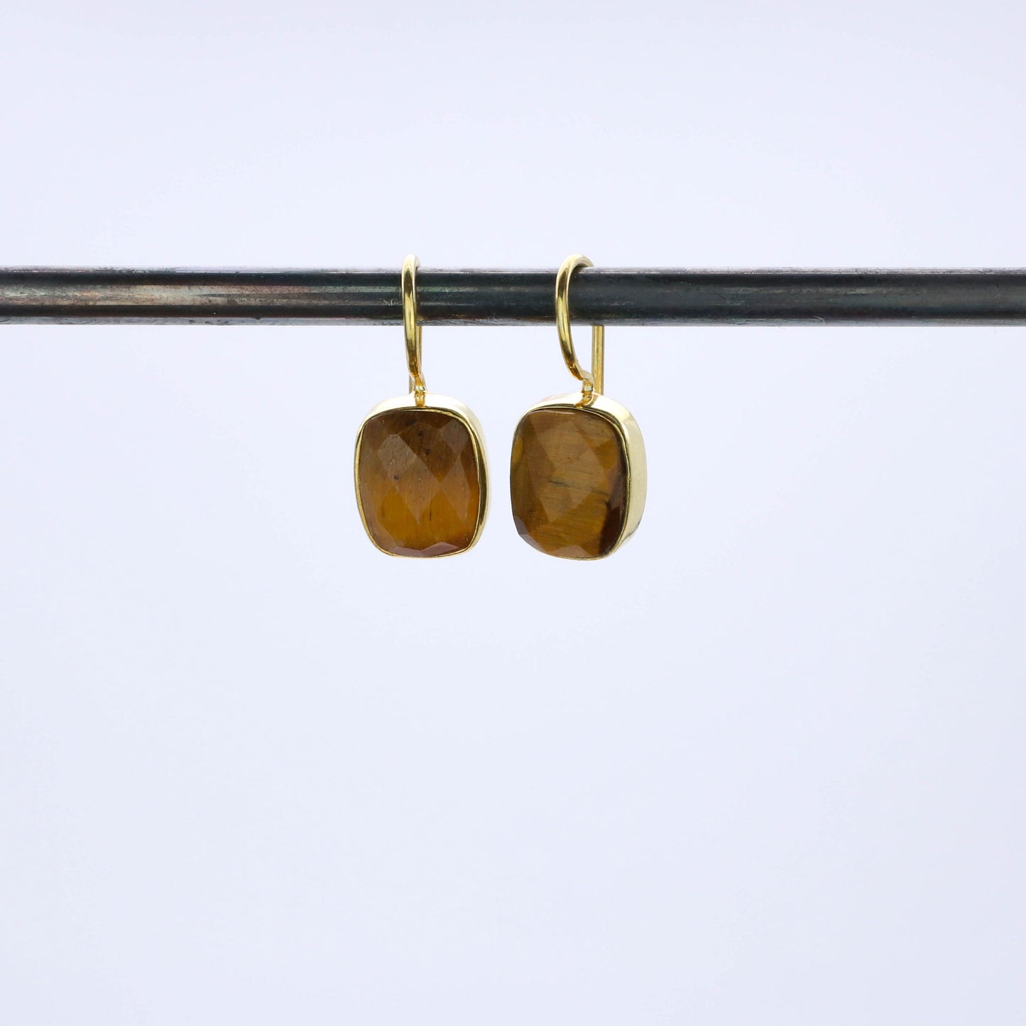 IC: PENDIENTES PLATA CHAPADA ORO OJO DE TIGRE