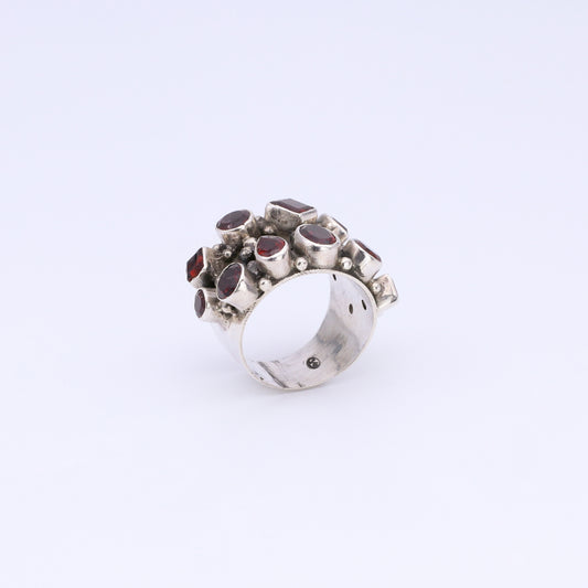 Anillo Granate Corona