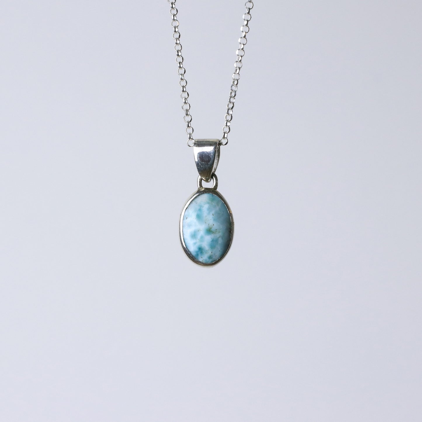IC: COLGANTE-LARIMAR-PLATA LUZ-SILUETA