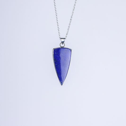 colgante lapislazuli natural sileuta artesania plata luz