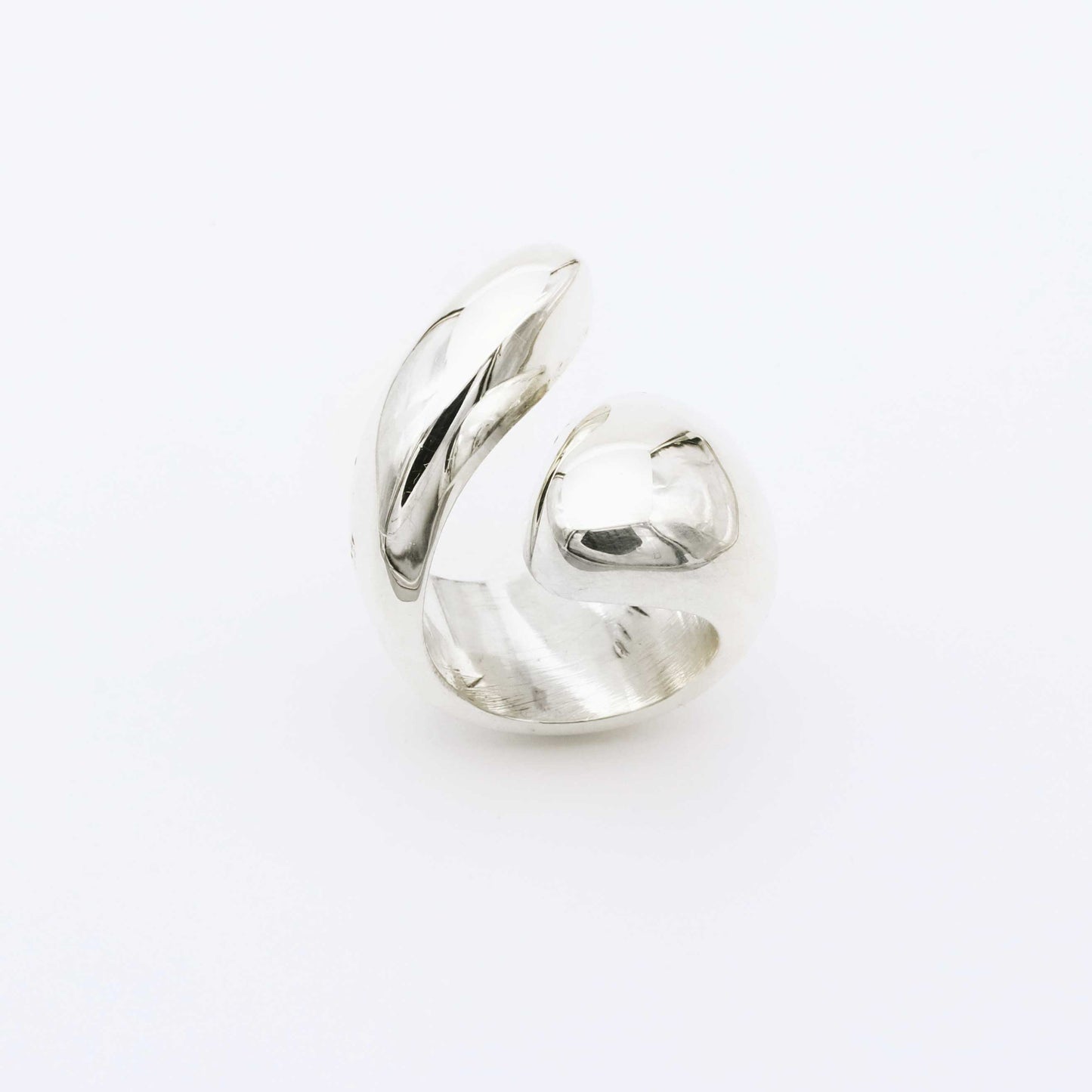 IC: ANILLO PLATA MACIZO