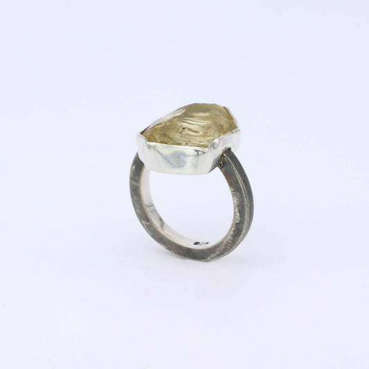 IC: ANILLO ARTESANIA PLATA CUARZO CITRINO