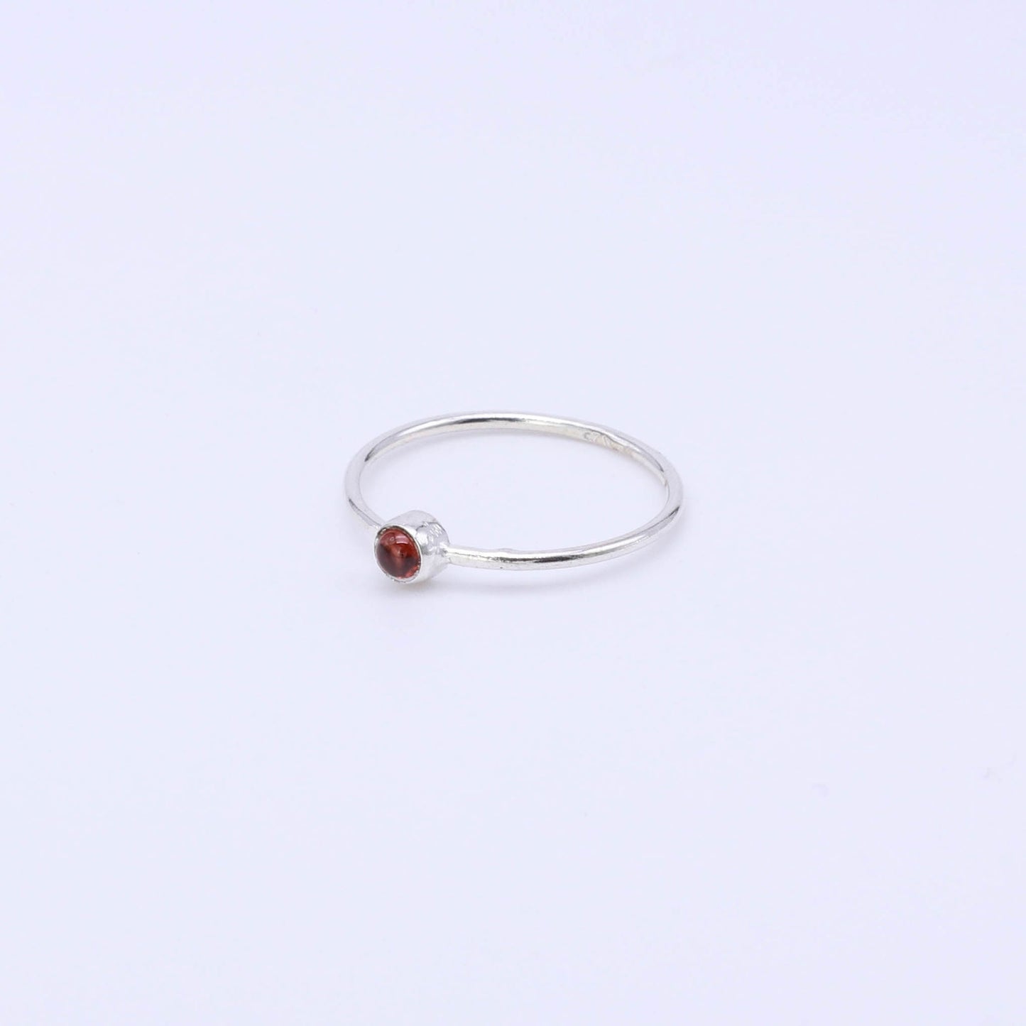 Anillo de Plata y Granate S
