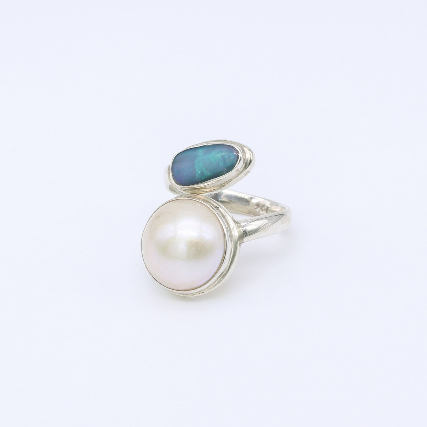Anillo Perla Mabe y Opalo
