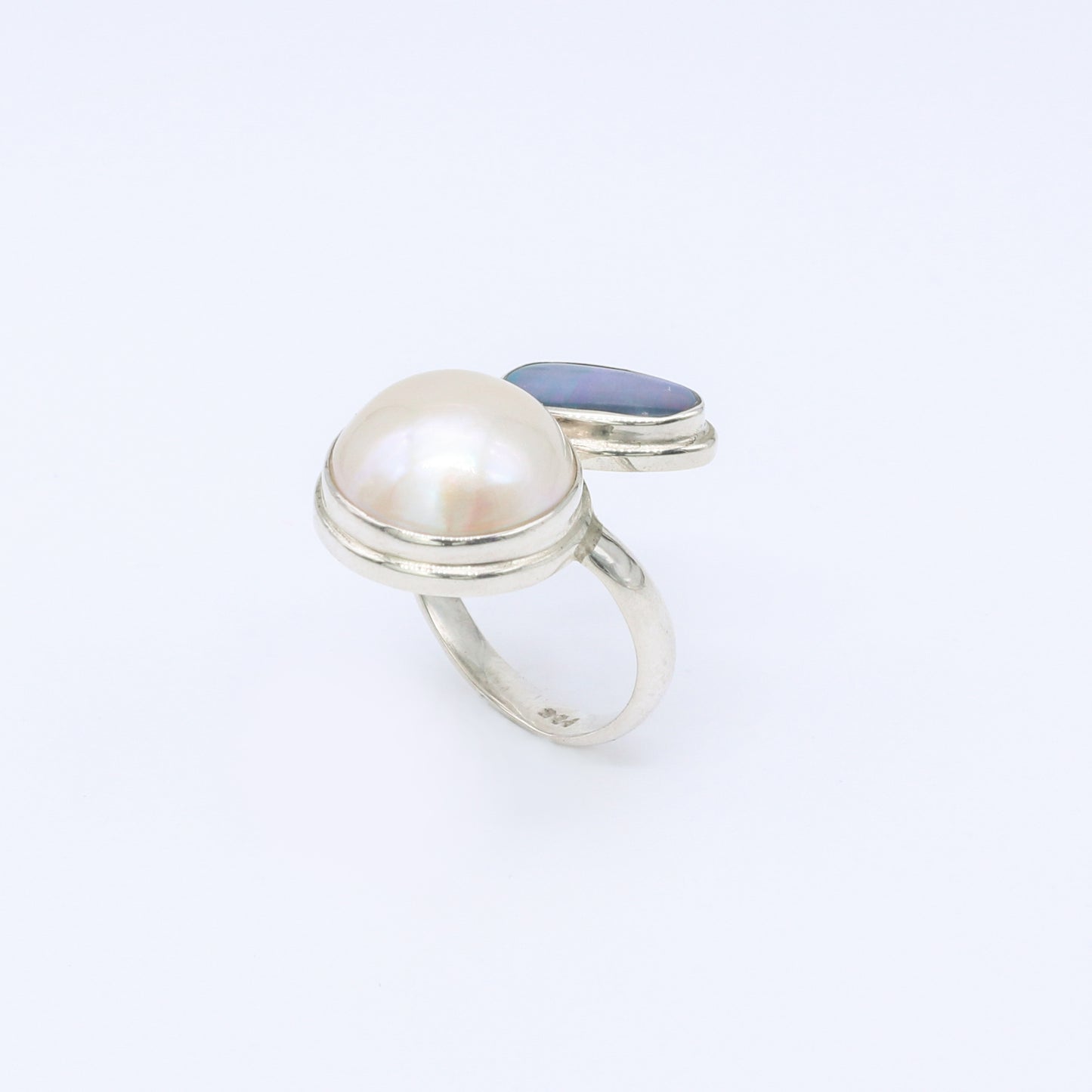 Anillo Perla Mabe y Opalo