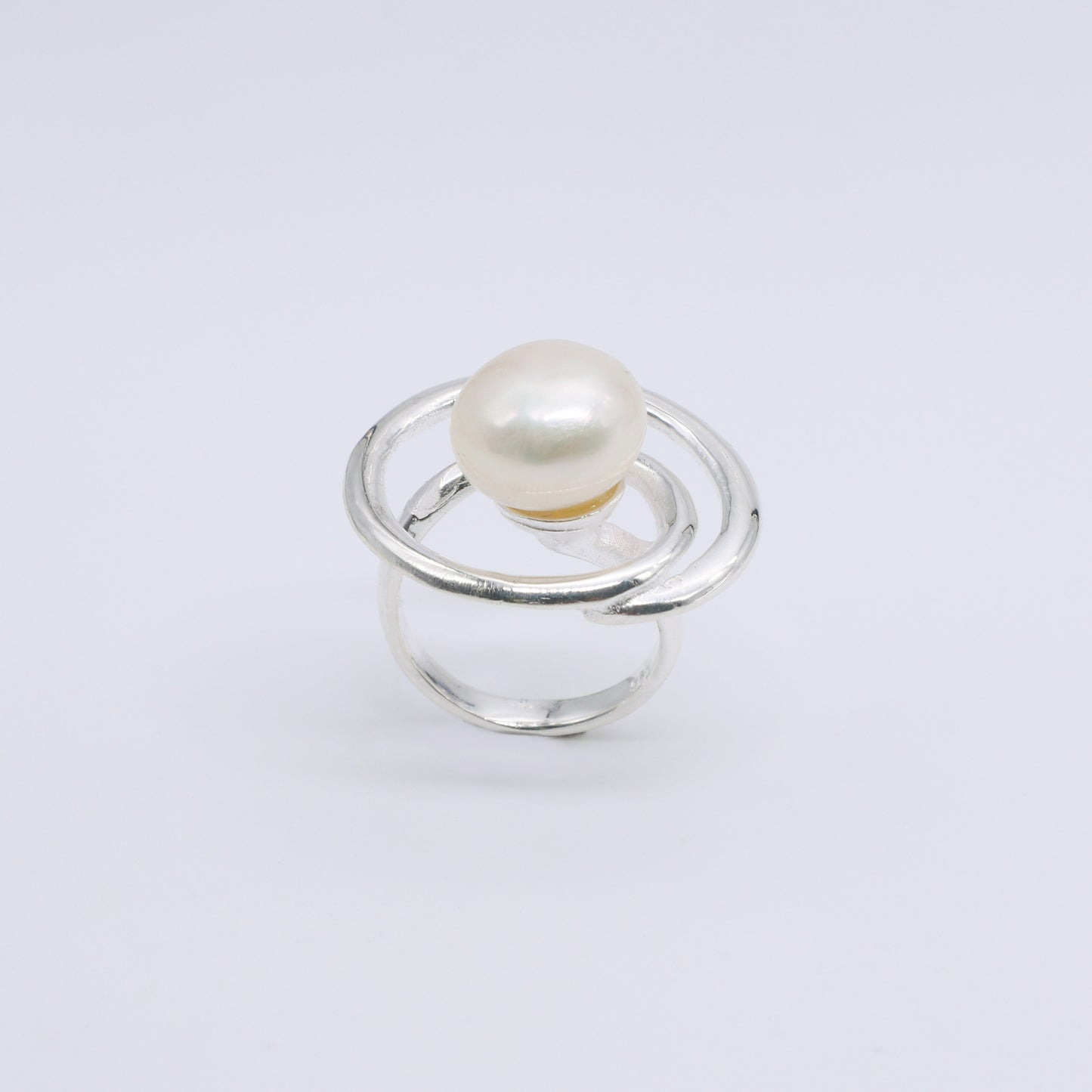 Anillo Perla Yang