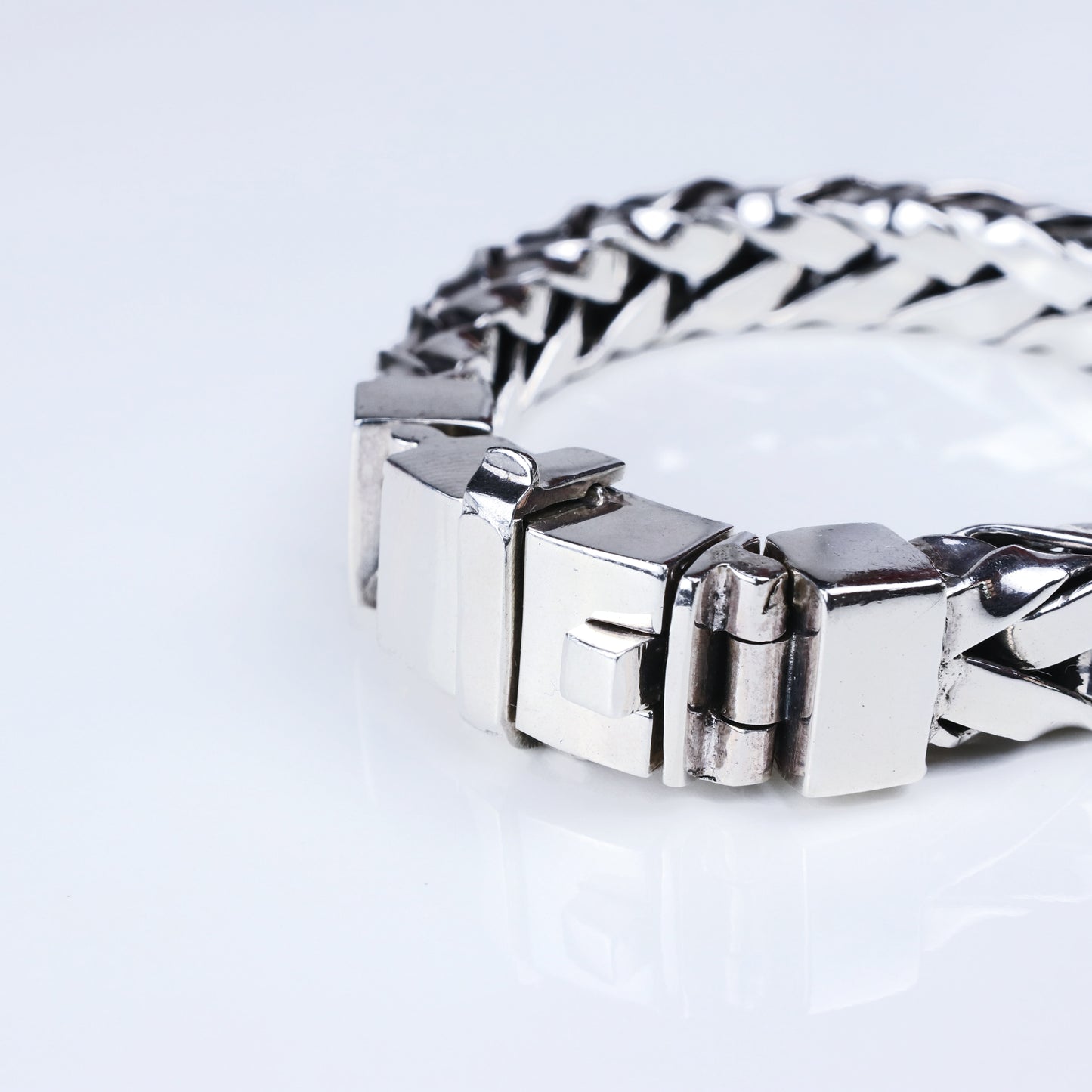 Pulsera Kouti V - Plata Luz