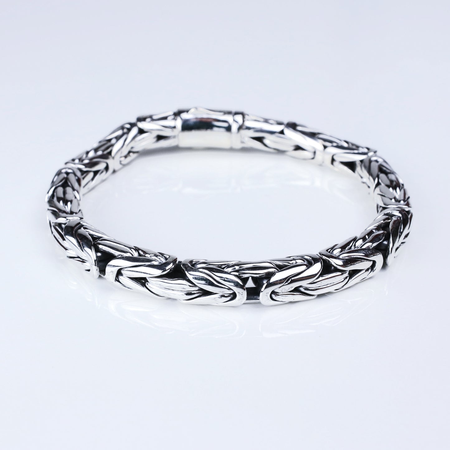 Pulsera Vakuus - Plata Luz