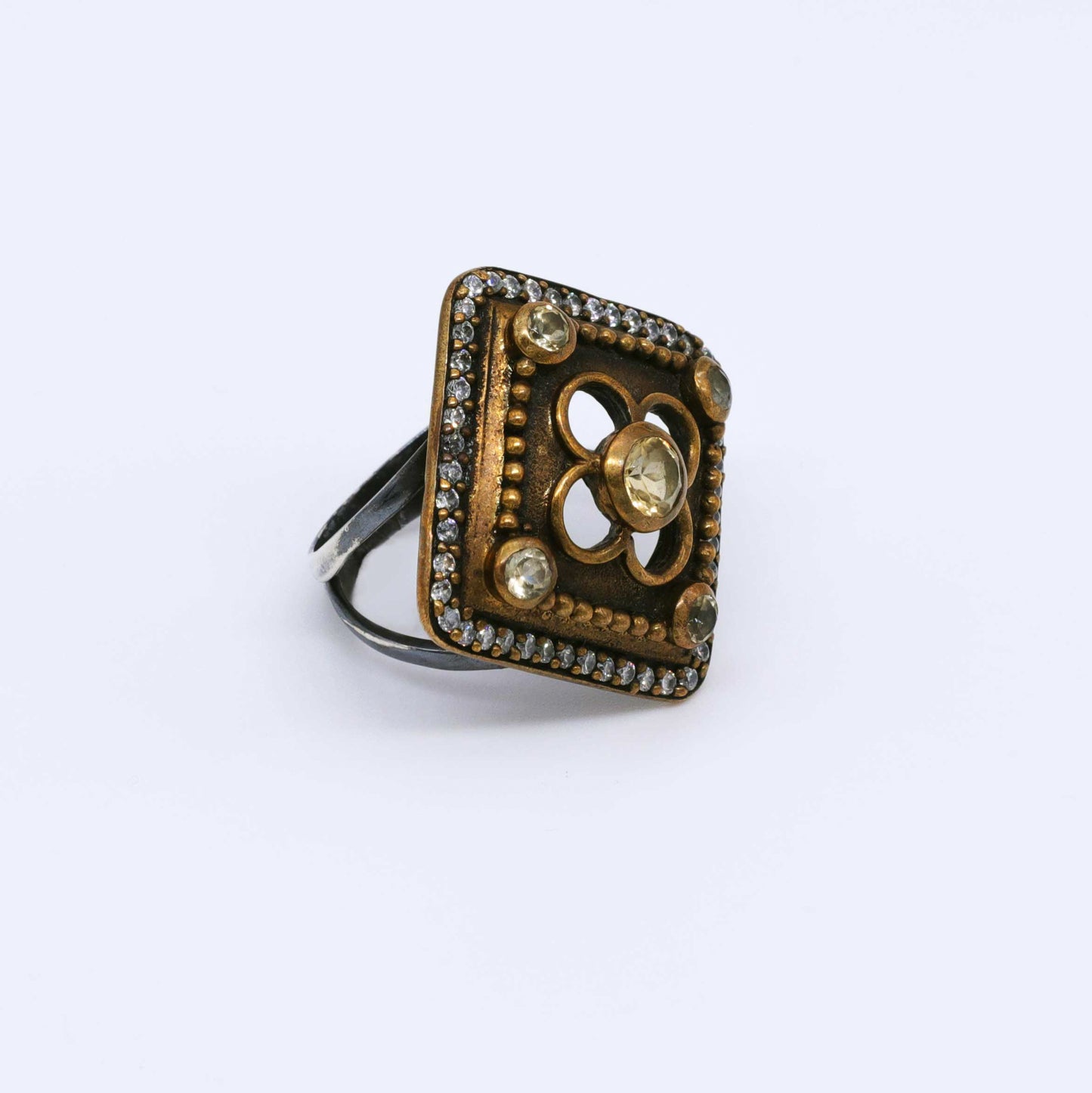 IC: ANILLO PLATA GODO
