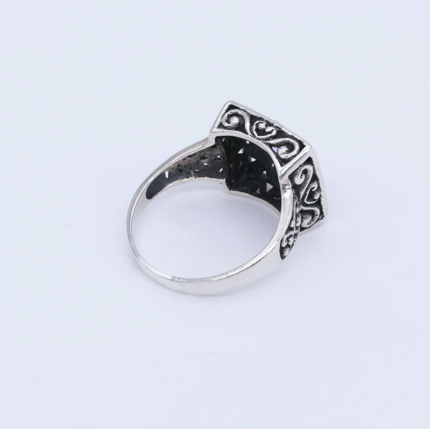 IC: ANILLO PLATA AMATISTA