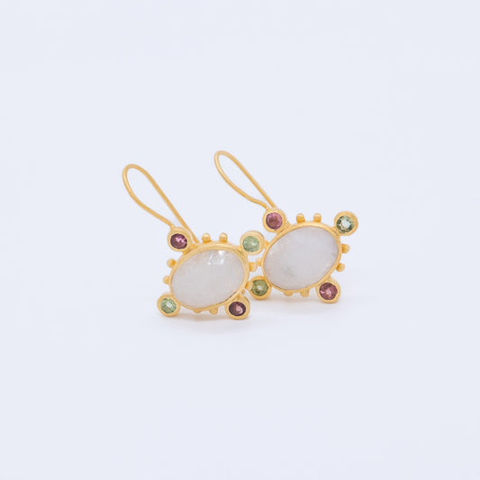 Pendiente Marama Plata 925 Baño Oro 18k y Piedras Naturales