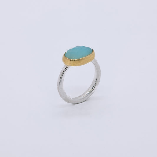 Anillo HaeHae Hecho a Mano Plata 925 y Calcedonia Azul
