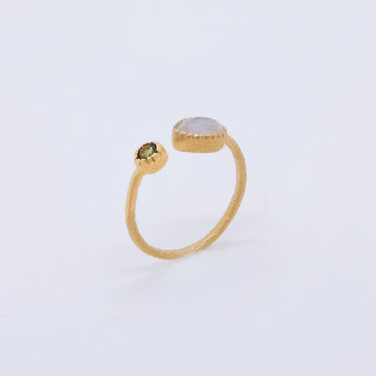 Anillo Marama Plata 925 Baño Oro 18k y Piedra Luna - Cuarzo Citrino