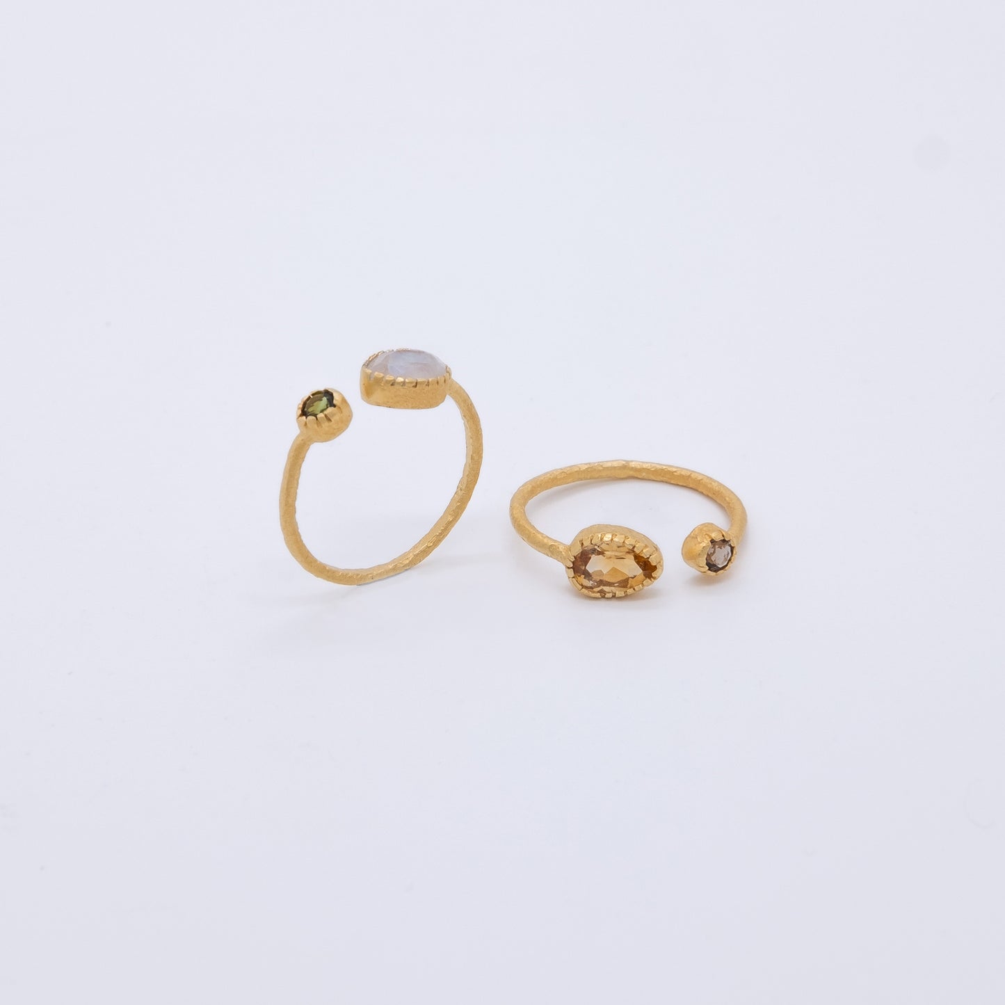 Anillo Marama Plata 925 Baño Oro 18k y Piedra Luna - Cuarzo Citrino