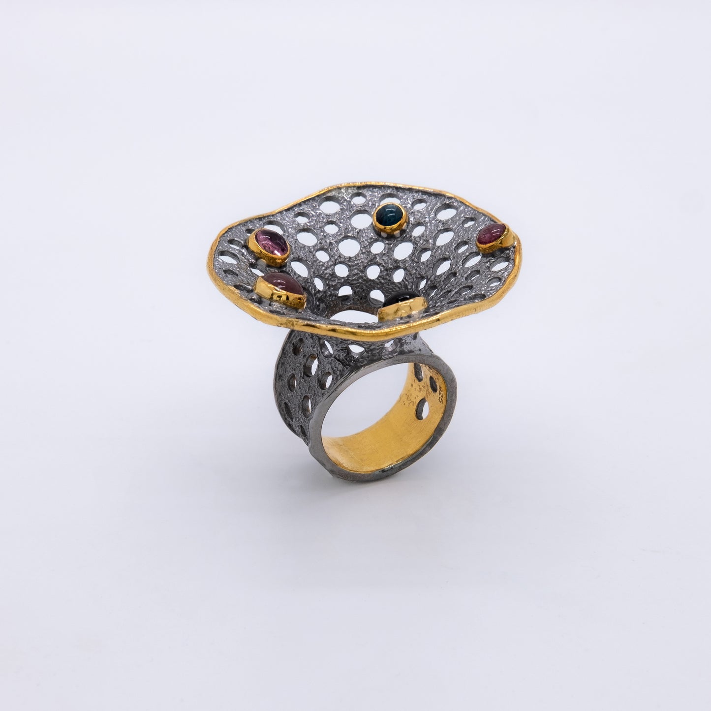 Anillo Mātiti Plata 925 Baño Oro 18k y Rodio Negro Turmalinas Multicolor
