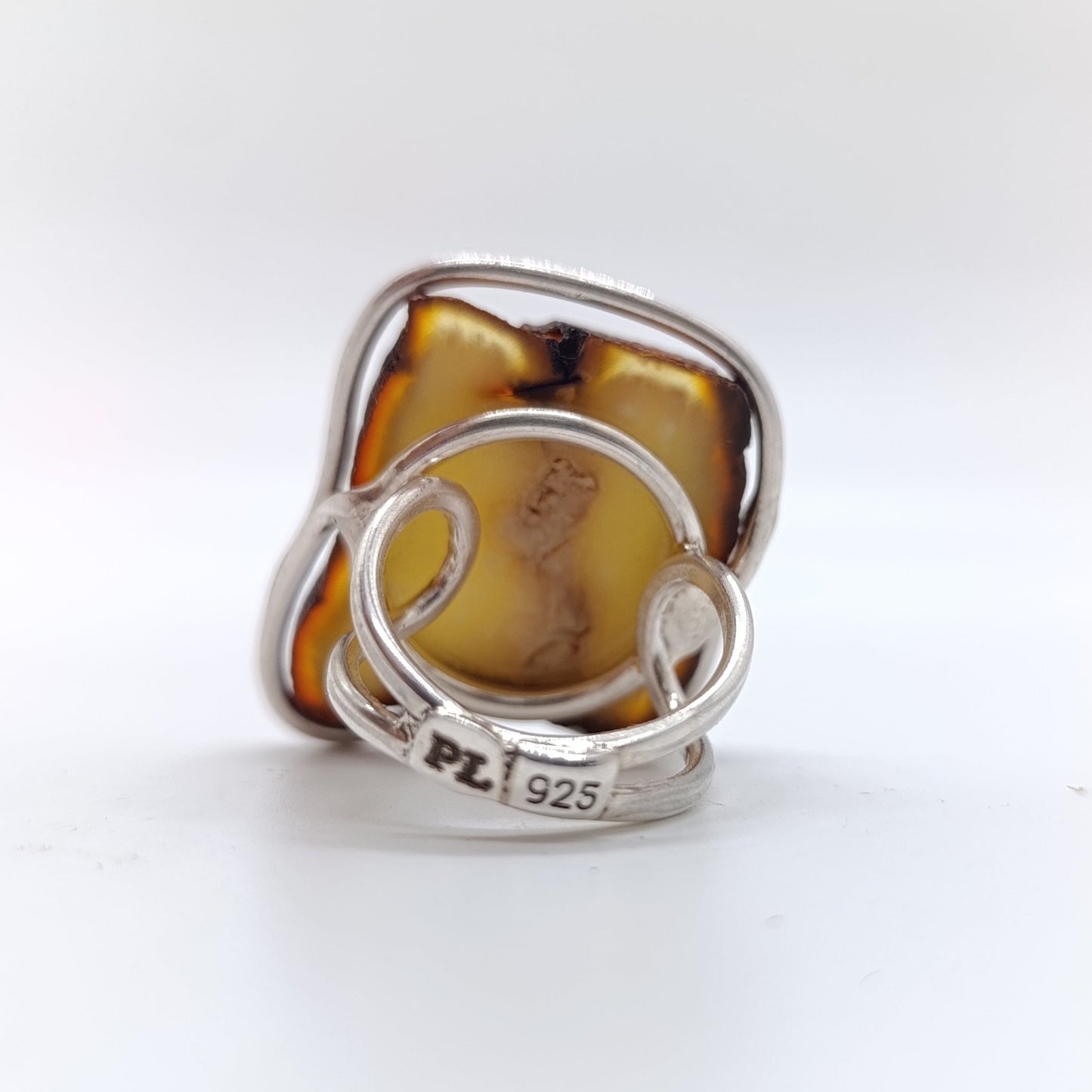 Anillo Ámbar Irregular Báltico