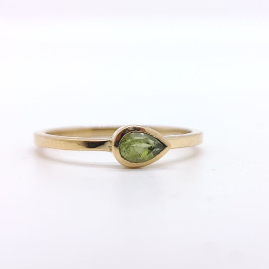 Anillo Ovaka Chapado en Oro 18k