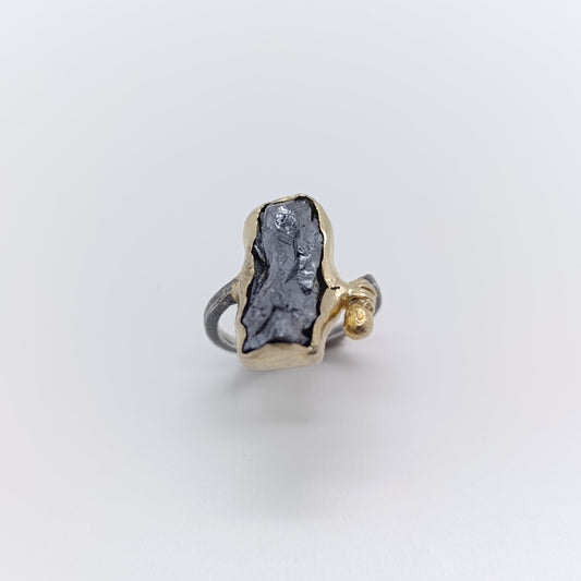 Anillo Shungita Plata Chapada Oro 18k