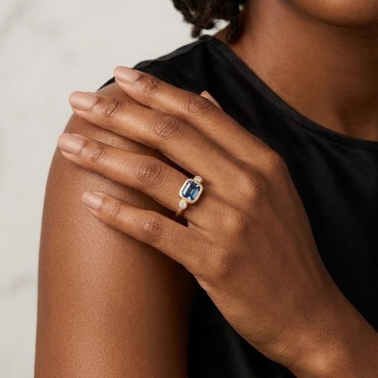 Anillo Topacio Azul de Londres Chapado Oro 18k