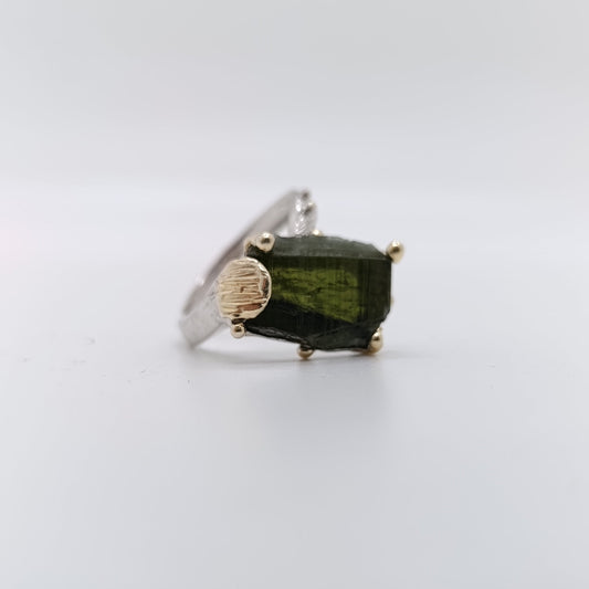 Anillo Turmalina Verdelita