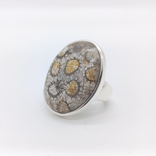 Anillo Fosil Coral Medusa Plata 925