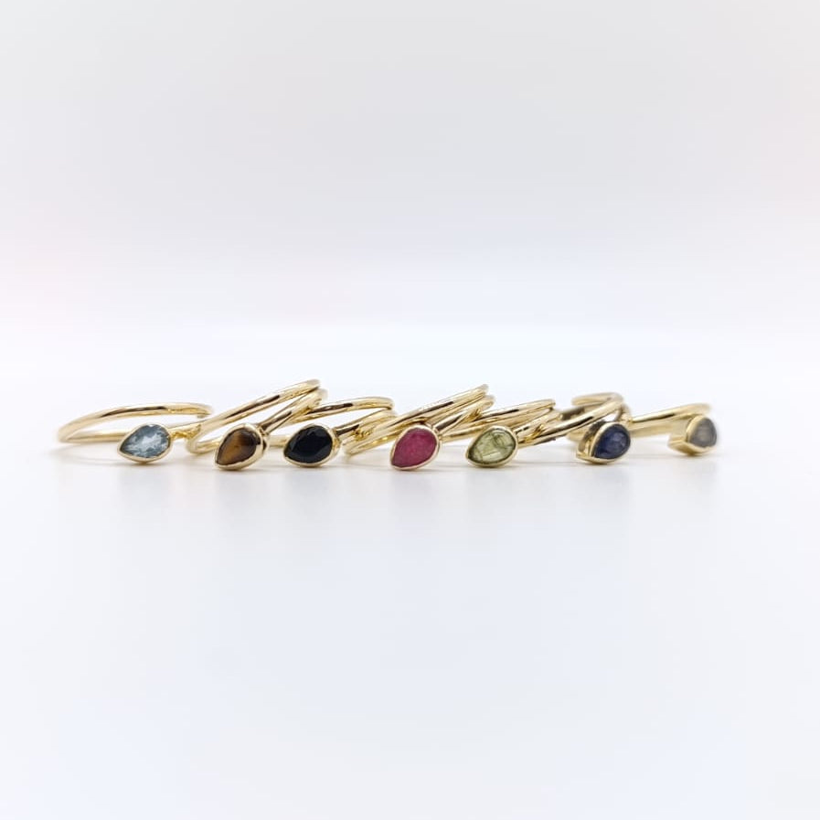 Anillo Colour Piedras Chapado en Oro 18k