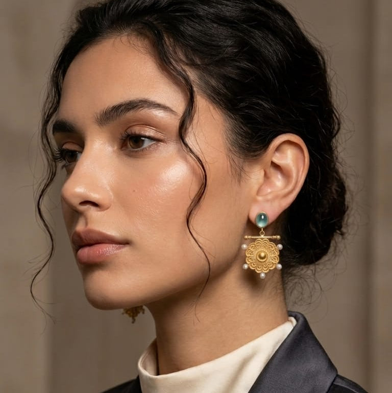Pendientes Calcedonia Plata Chapada en Oro y Perlas
