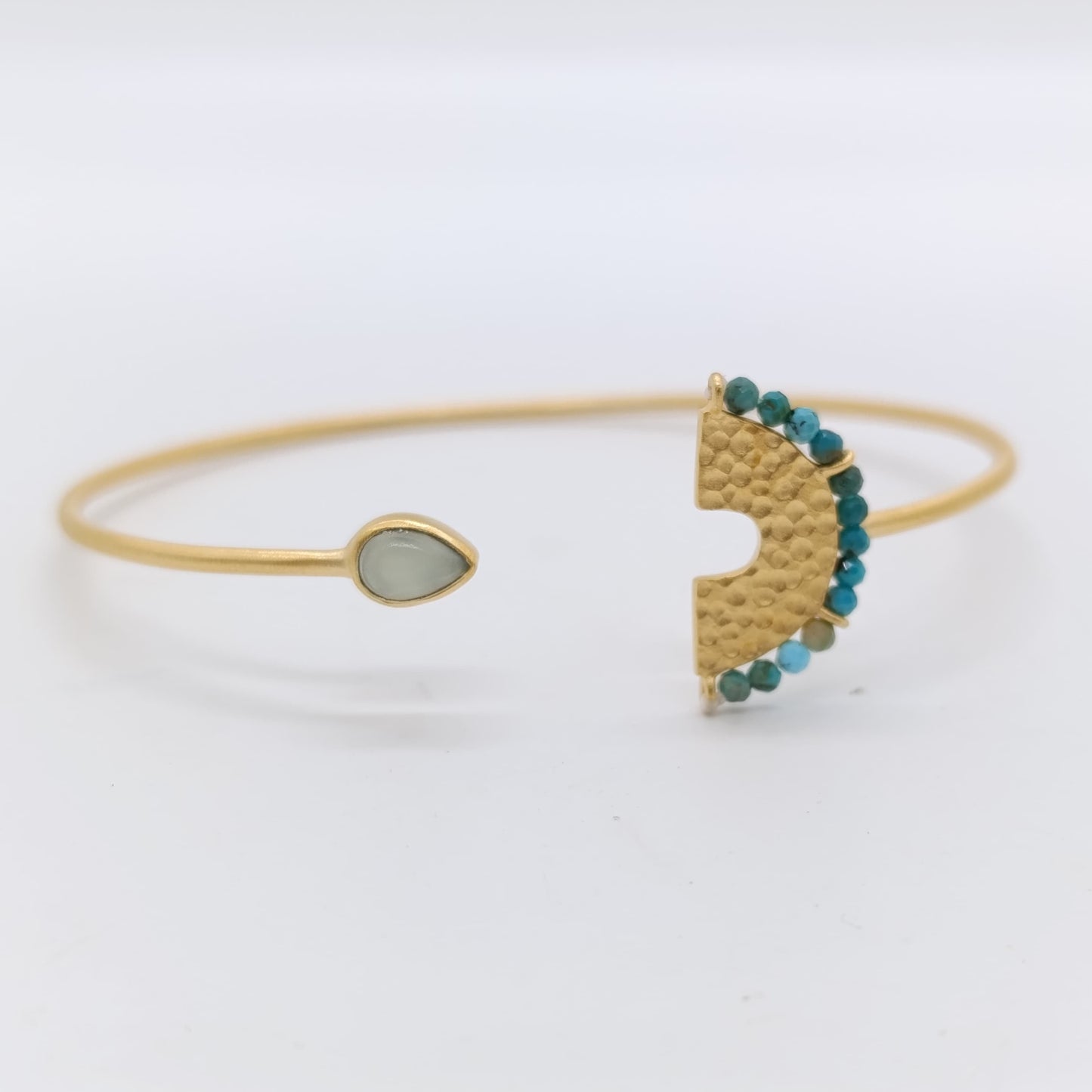 Pulsera DemiSol Turquesa Chapado Oro 18k Mate