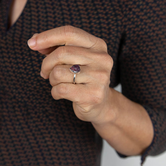 IC: ANILLO PLATA GRANATE RUSTICO LOVE 1
