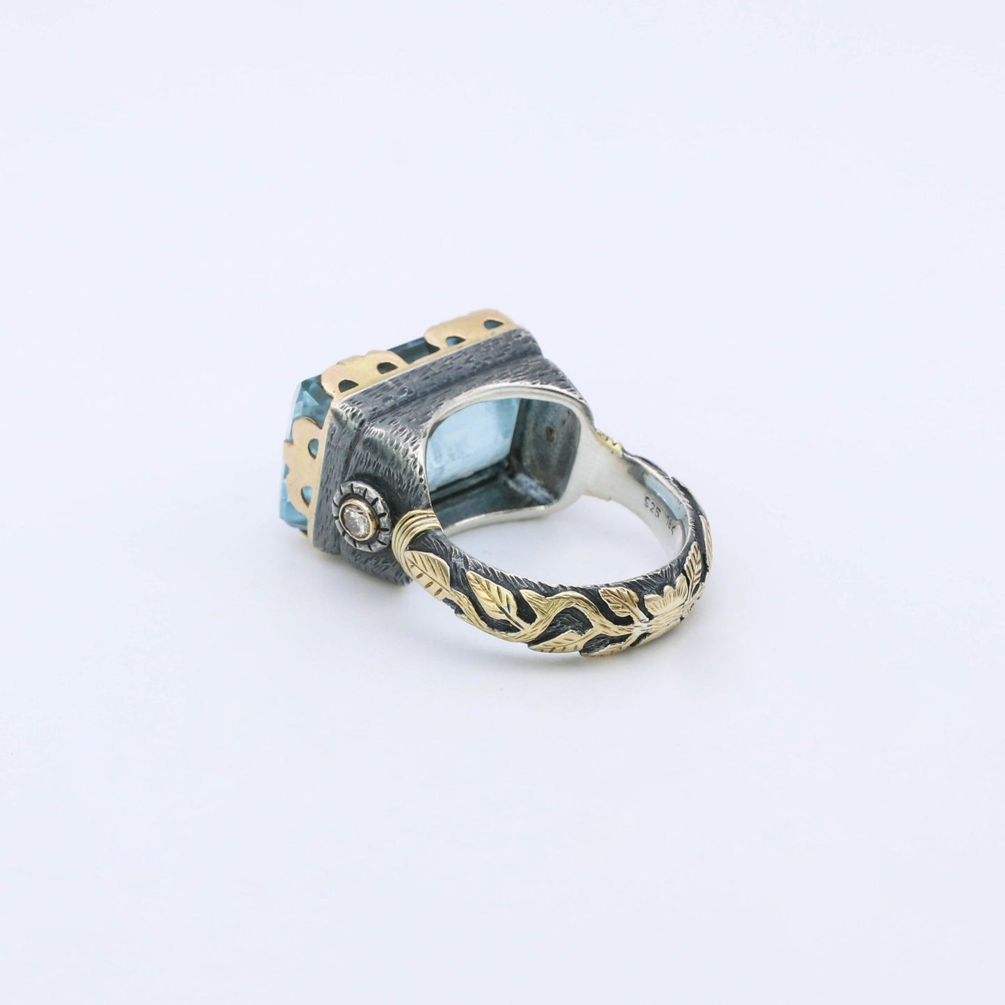 ic: anillo Aguarina Plata y oro diamantes 3