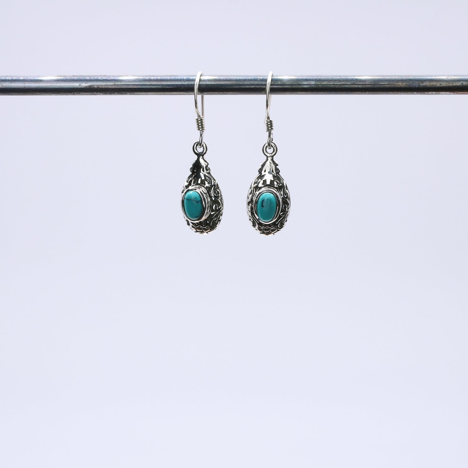 IC: SILVER EARRING TURQUOISE