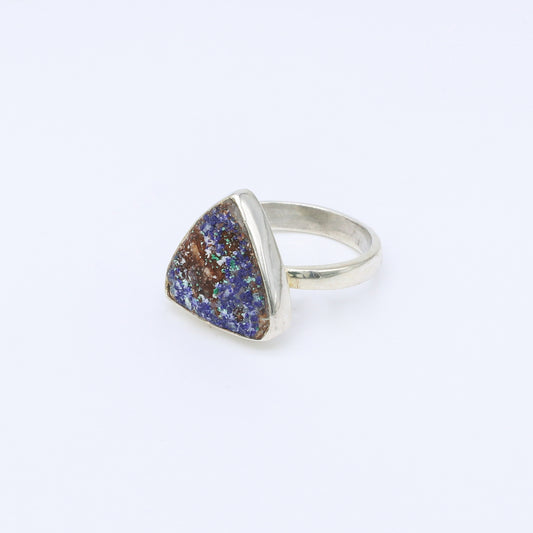 ic: silver ring natural stone
