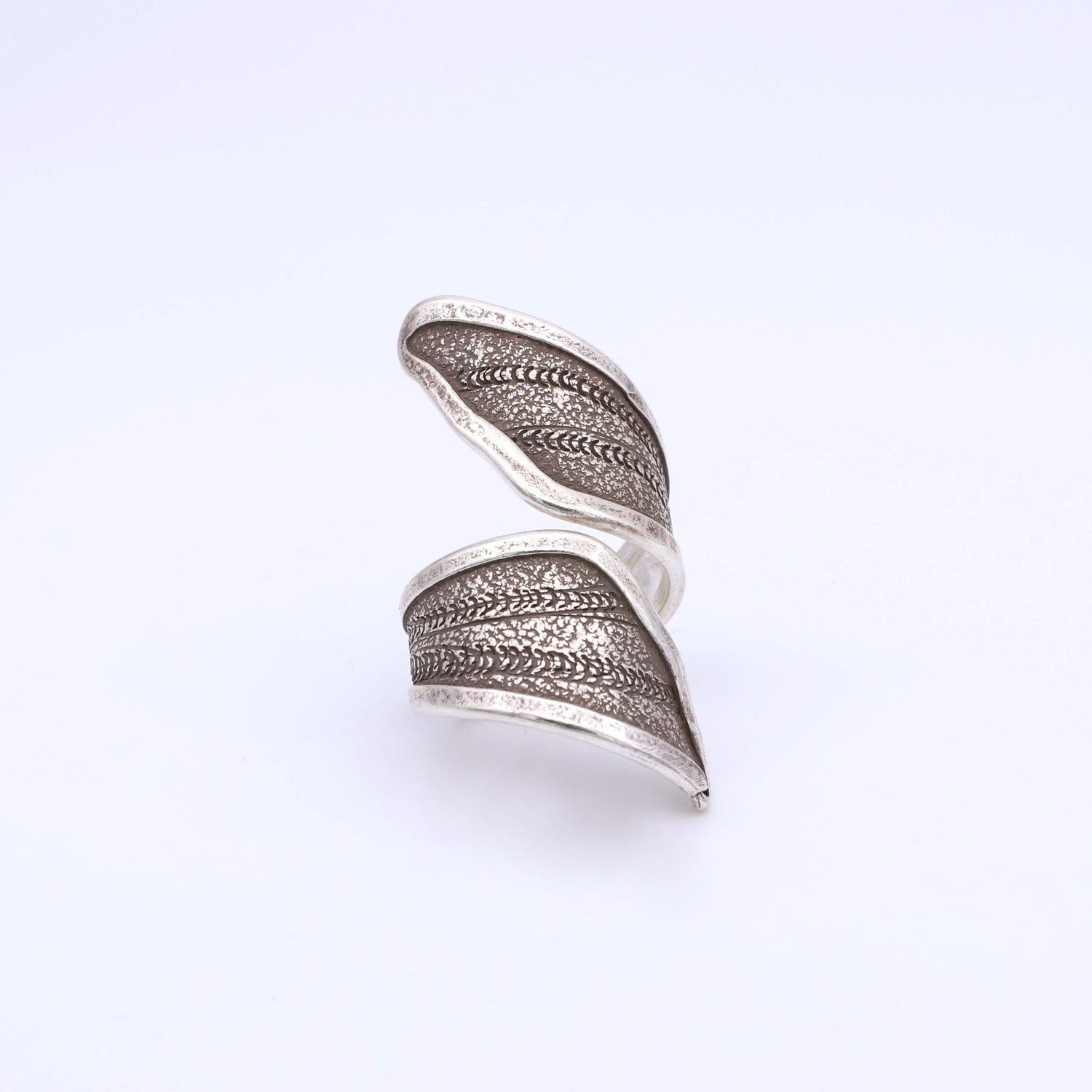 IC: SILVER RING ADJUSTABLE