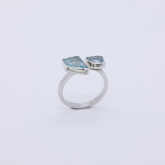Anillo Birregular Hecho a Mano Plata 925 y Aguamarinas en Bruto