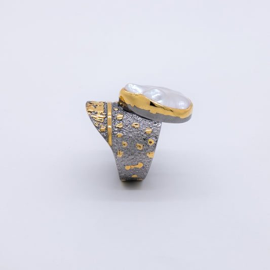 Anillo Poara Plata 925 Baño Oro 18k y Rodio Negro Perla Irregular Semibarroca